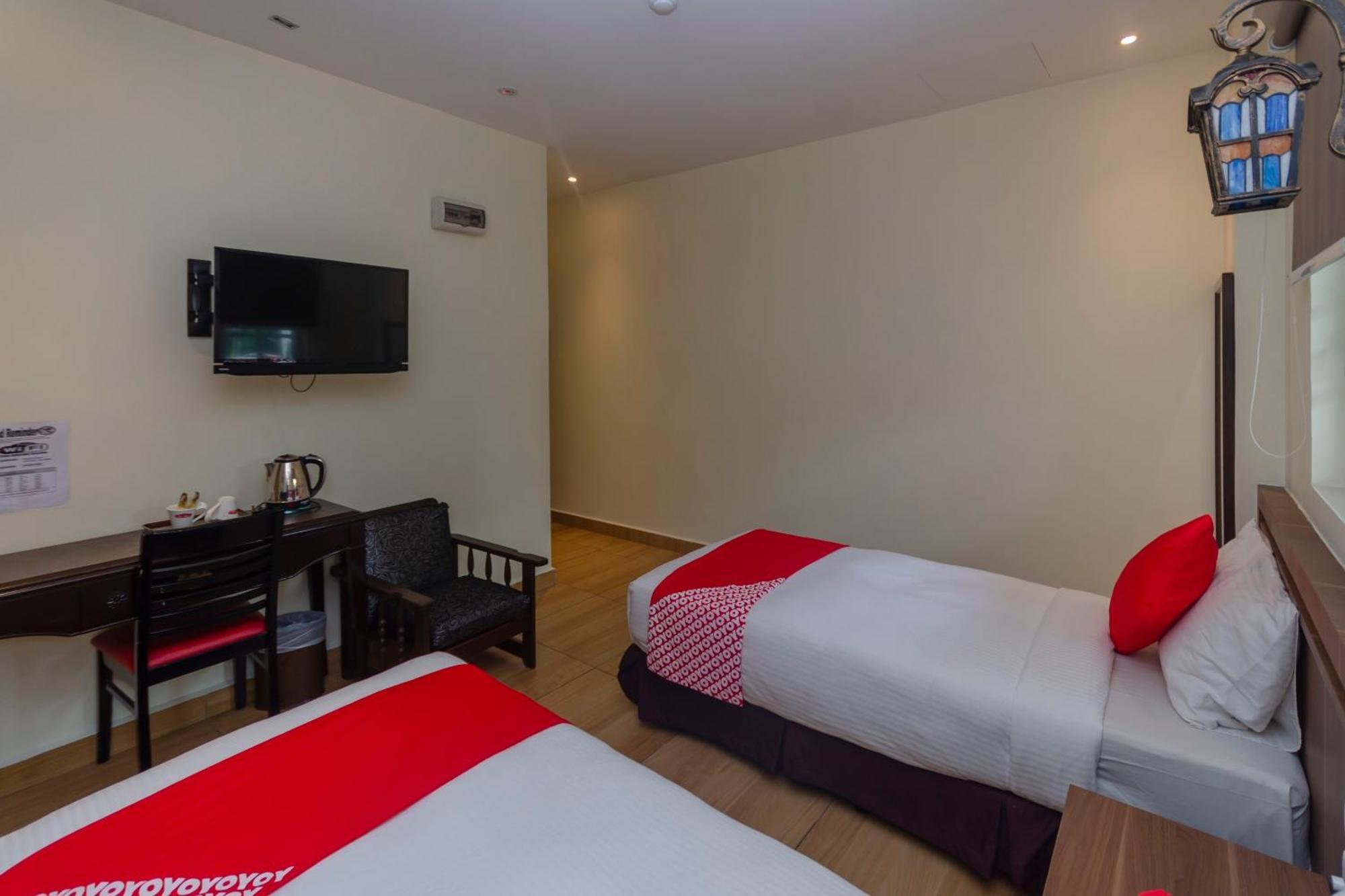 Super Oyo 596 The Vintage Hotel Johor Bahru Zewnętrze zdjęcie